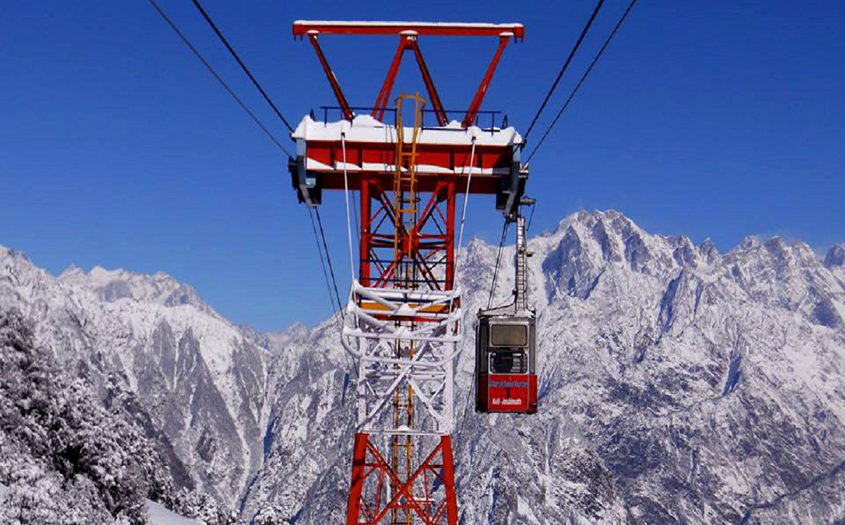 auli-ski-snowboard-school-9027056