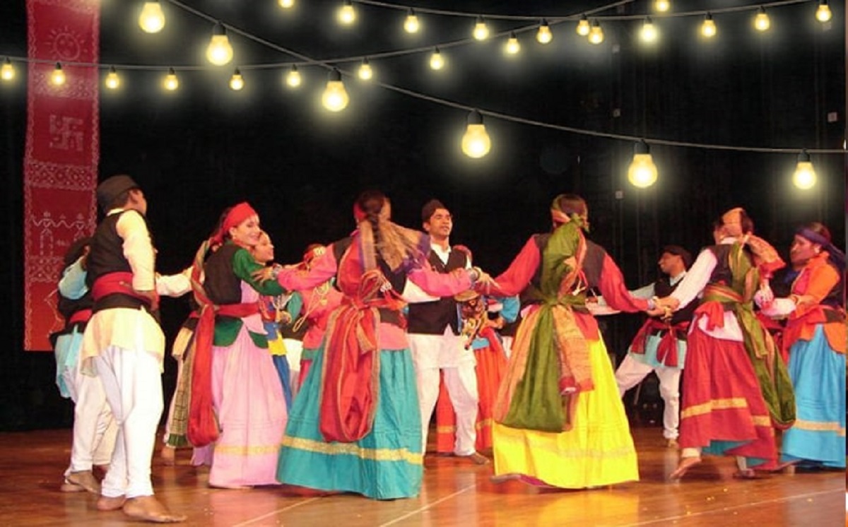 folkdance-uttarakhand